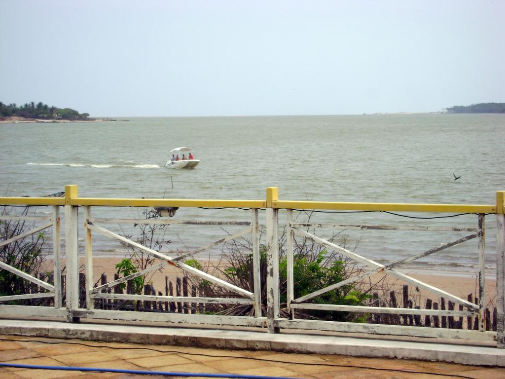Pousada Paraiso Das Cannarias Exterior foto